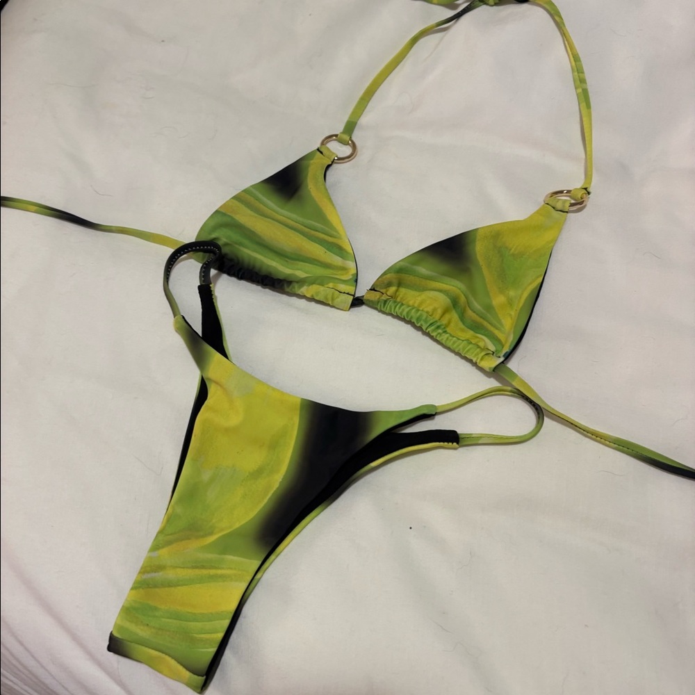 Brand New Louisa Ballou “mini ring” bikini